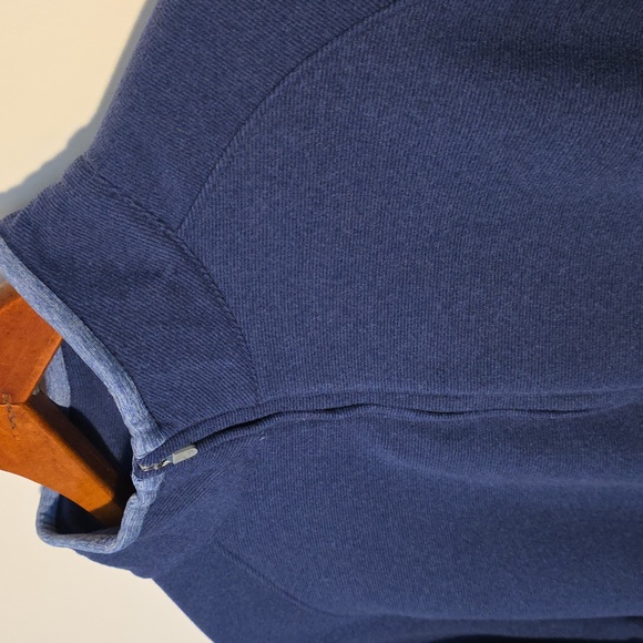 Peter Millar Medium Navy  Lightweight Golf Quarter Zip Perfect Condition - Picture 3 of 7